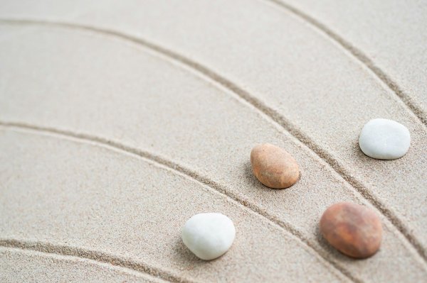 What are the best ways to create a zen garden in a small backyard?